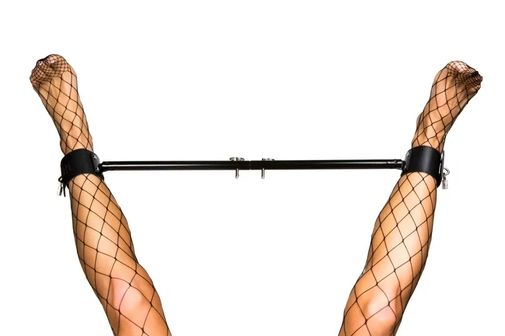 Adjustable Length Wrist or Ankle Bondage Spreader Bar w/Cuffs