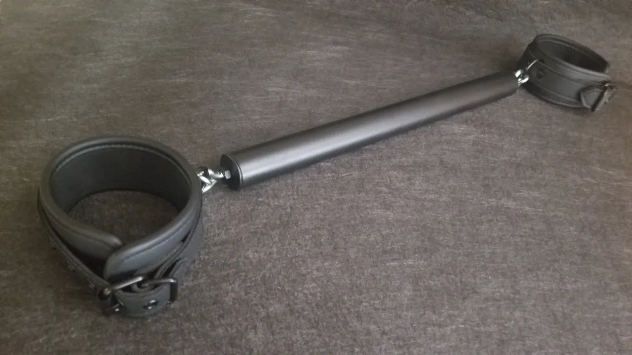 Big Barrel 1 1/4" Dia Bondage Spreader Bars
