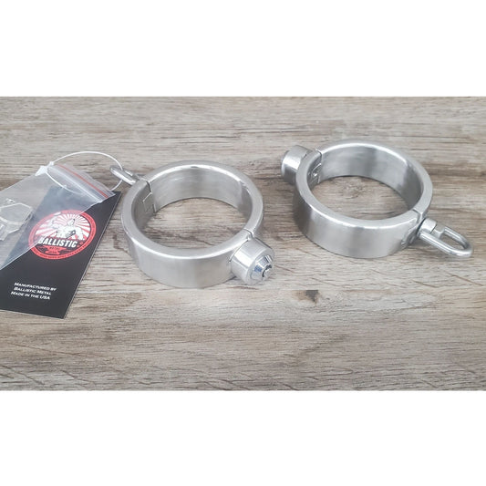1" Wide Locking Wrist Shackles w/ D-Ring in Stainless Steel SS