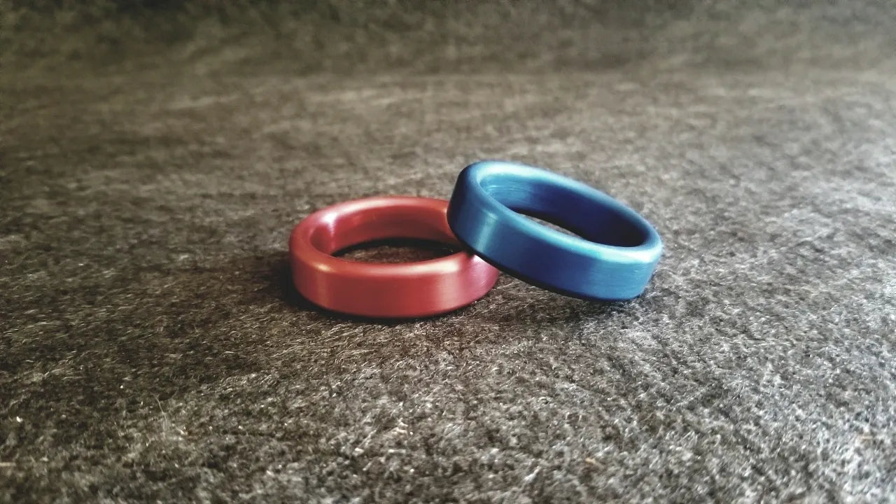 Narrow & Wide Glans Ring in Anodized Aluminum