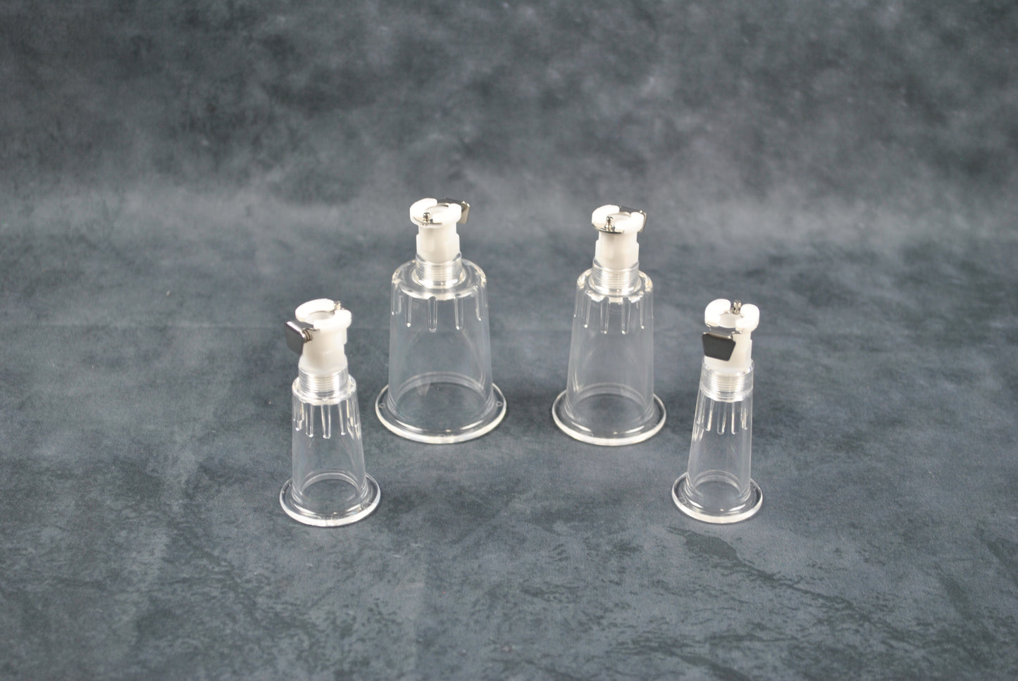 Clit or Nipple Pump Pumping Starter Kit with Pump Handle (4 cylinders incl)