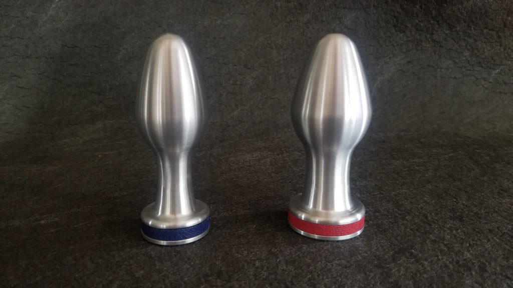 GRIPZ Butt Plug Anal Insertable Buttplug with Color Accent Band Black, Red or Blue