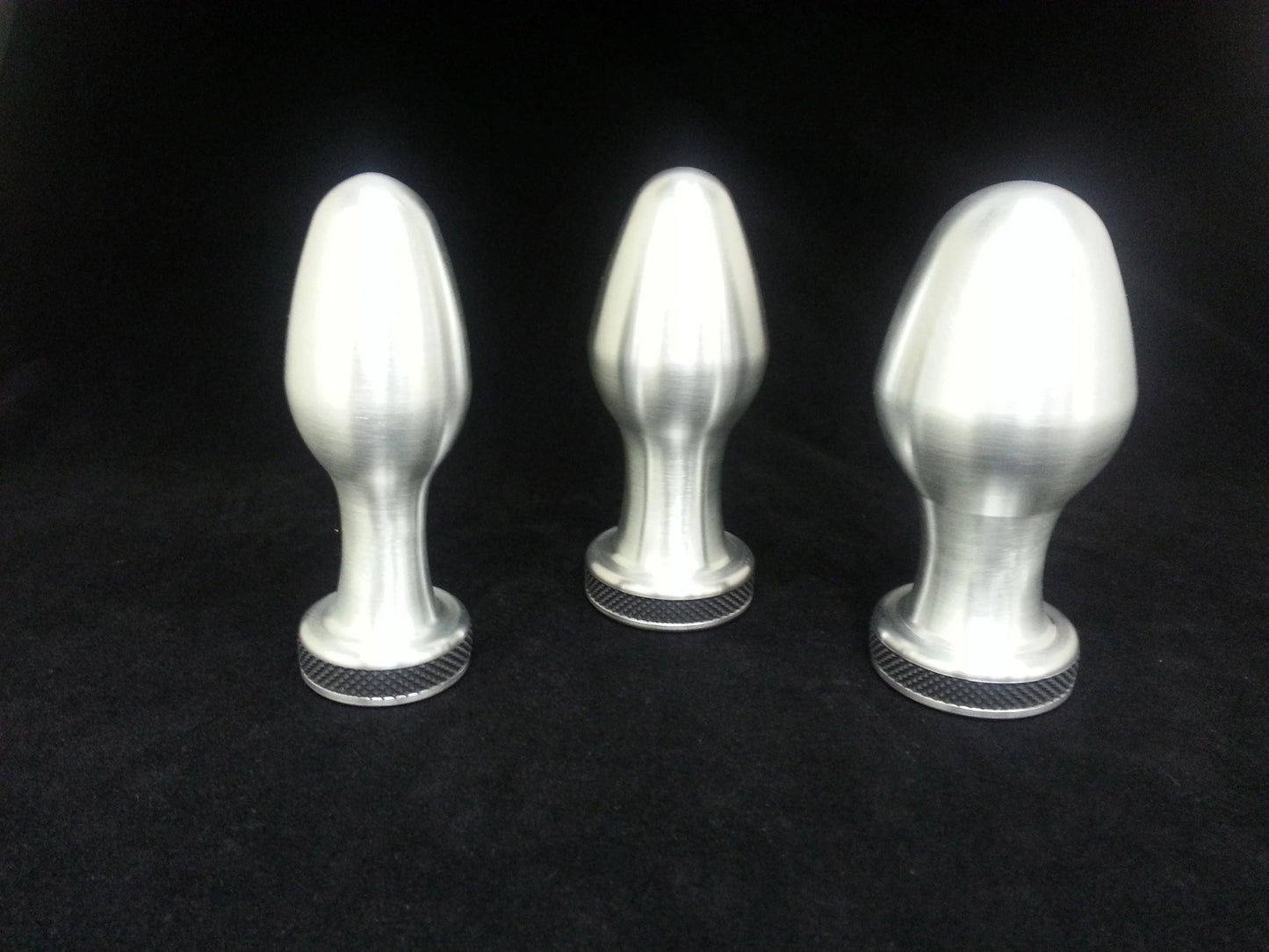 Lumiglo Glow In The Dark GRIPZ Style Anal Toy