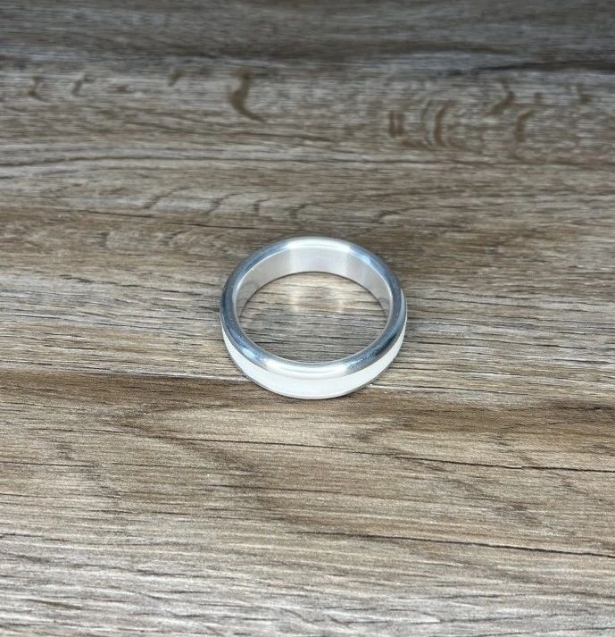 Lumiglo Style Glow in the Dark Glans Ring in Aluminum