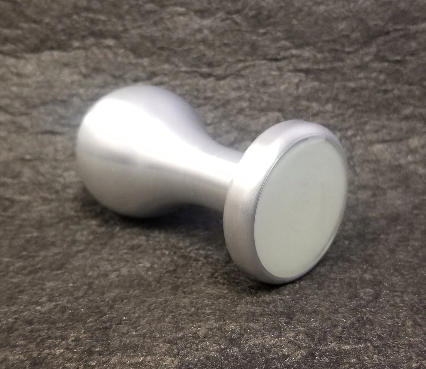 Lumiglo Glow in the Dark POP Anal Plug