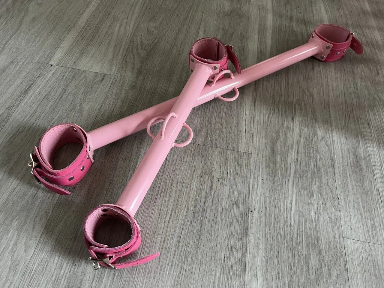 Big Barrel Bondage Spreader Bar w/ Restraint Cuffs